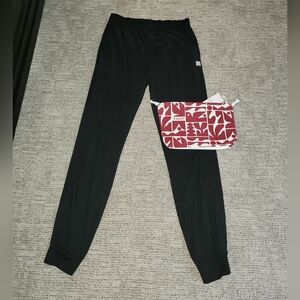 Vuori Performance Joggers and Zipper Pouch